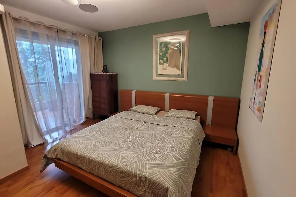 Duplex Apartment, Sea View And Swimming Pool Nice Fransa